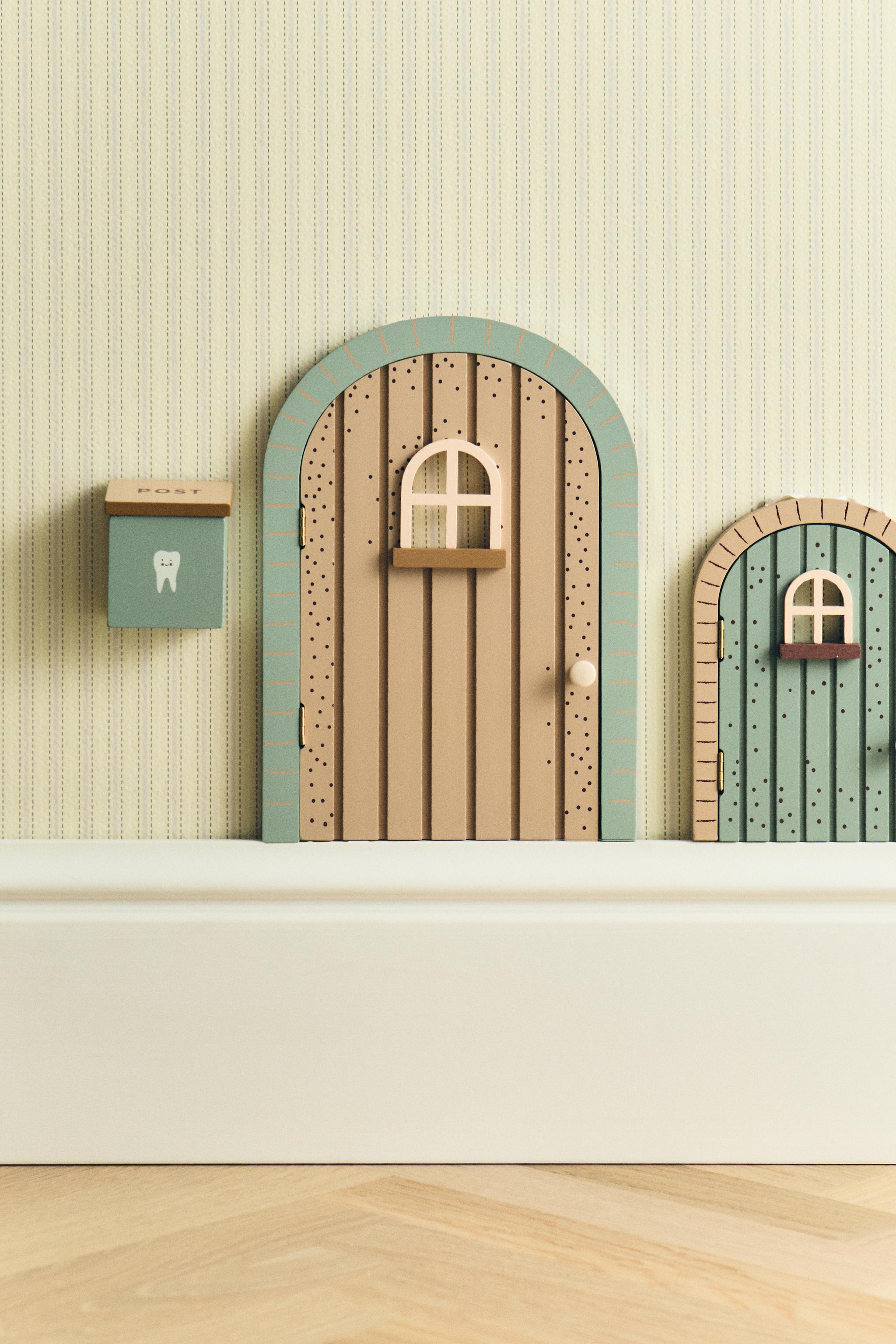 KIDS' MINI MAGIC DOOR